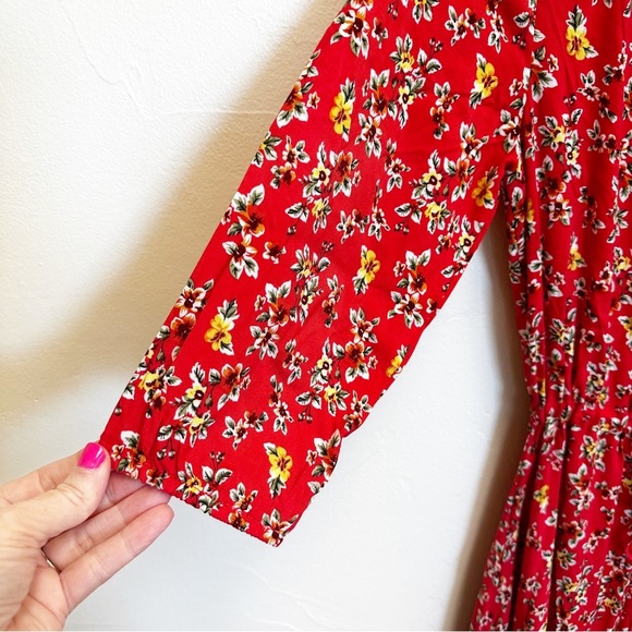 Sunday Mi Amor Women’s Red Ditzy Floral Maxi Dress Drawstring Waist Slit Front - Picture 2 of 9